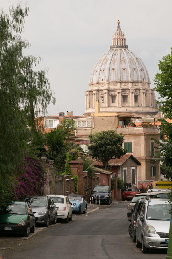 Vaticanhouse Rom
